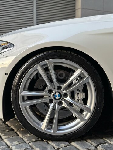 BMW 520 2016, 140,500 km - 2.0 l - Bakı