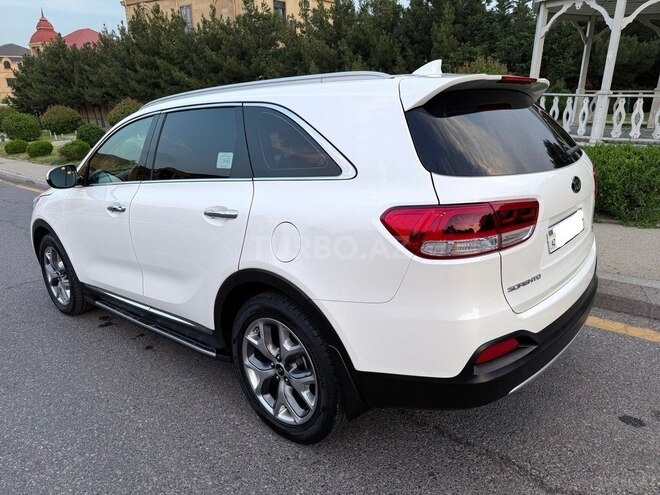 Kia Sorento-9