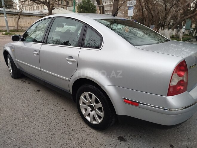 Volkswagen Passat 2002, 244,620 km - 1.8 л - Bakı