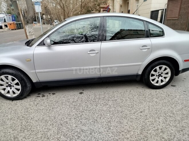 Volkswagen Passat 2002, 244,620 km - 1.8 л - Bakı