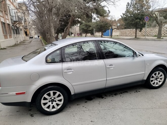 Volkswagen Passat 2002, 244,620 km - 1.8 л - Bakı