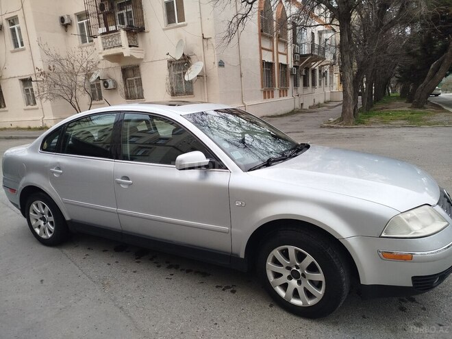 Volkswagen Passat 2002, 244,620 km - 1.8 л - Bakı