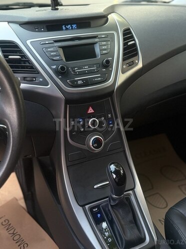 Hyundai Avante 2015, 155,000 km - 1.6 l - Bakı