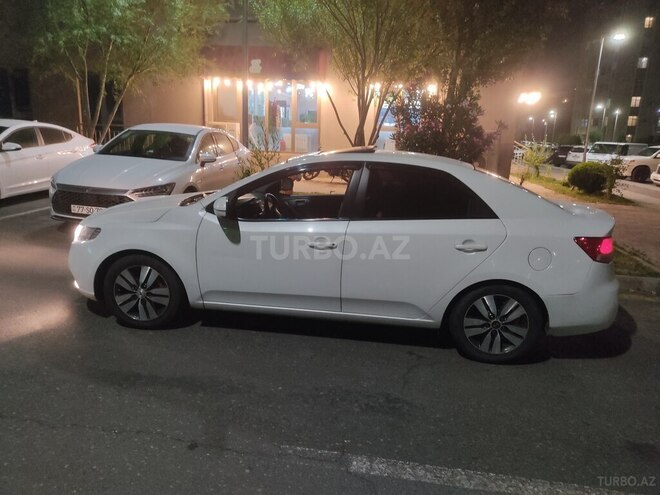 Kia Cerato-4