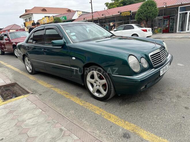 Mercedes E 230 1997, 435,000 km - 2.3 l - Füzuli
