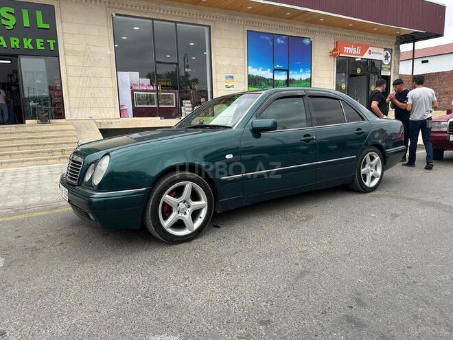 Mercedes E 230 1997, 435,000 km - 2.3 l - Füzuli
