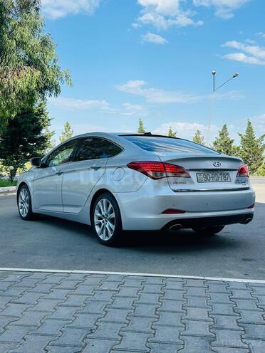 Hyundai i40 2012, 325,015 km - 2.0 l - Yevlax