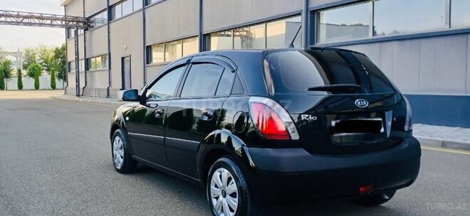 Kia Rio 2006, 254,000 km - 1.4 l - Tovuz