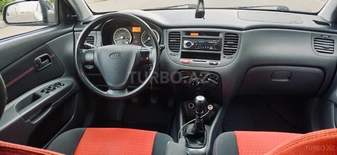 Kia Rio 2006, 254,000 km - 1.4 l - Tovuz