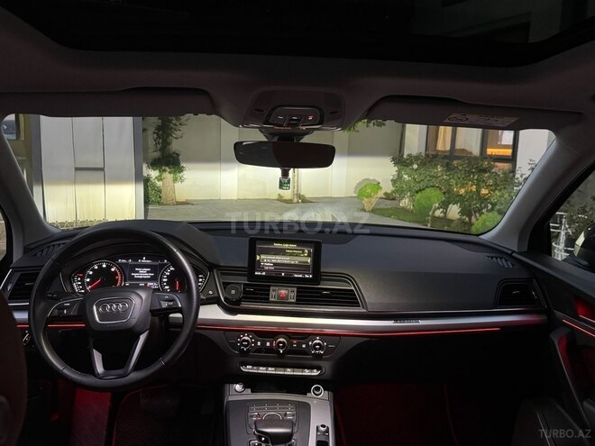 Audi Q5 2017, 92,000 km - 2.0 л - Bakı