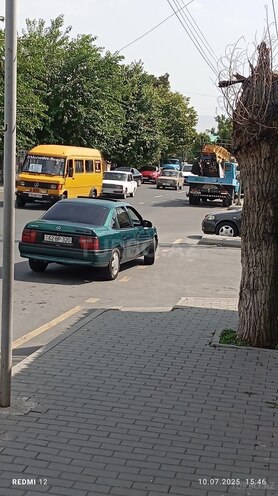Opel Vectra 1994, 360,000 km - 2.0 l - Şəki