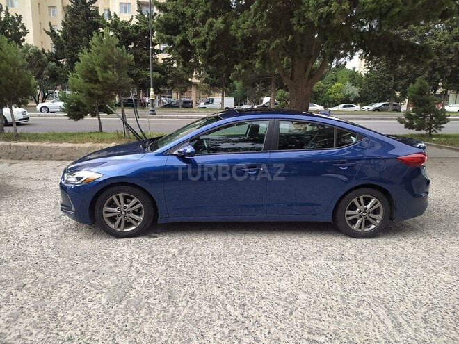 Hyundai Elantra 2017, 11,189 km - 2.0 л - Bakı