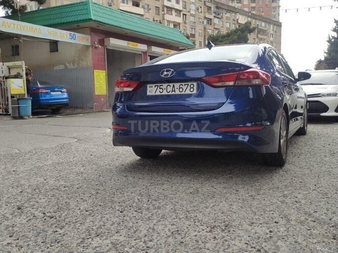 Hyundai Elantra 2017, 11,189 km - 2.0 л - Bakı