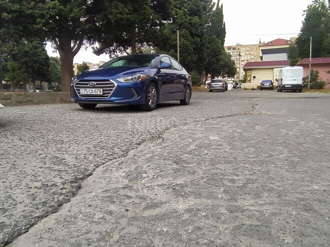 Hyundai Elantra 2017, 11,189 km - 2.0 л - Bakı