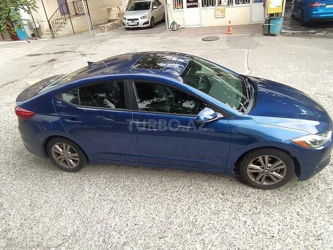 Hyundai Elantra 2017, 11,189 km - 2.0 л - Bakı