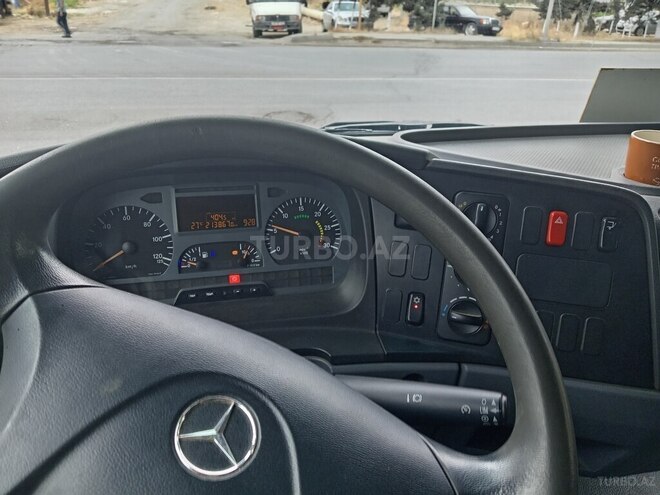 Mercedes Atego 818 2009, 213,000 km - 4.3 l - Bakı
