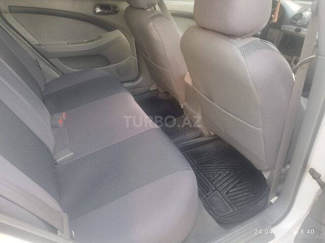 Chevrolet Lacetti-5