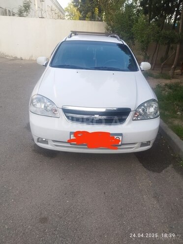 Chevrolet Lacetti-1