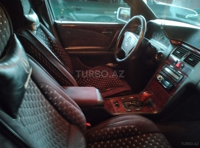 Mercedes E 280 1997, 350,000 km - 2.8 l - Şirvan