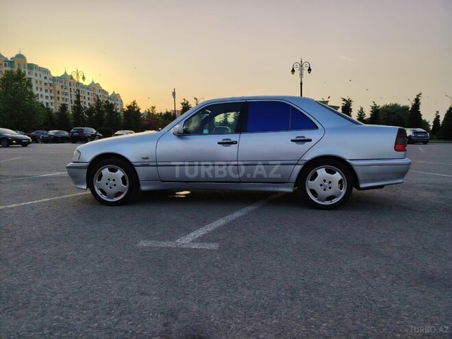 Mercedes C 240 1999, 207,000 km - 2.4 l - Bakı