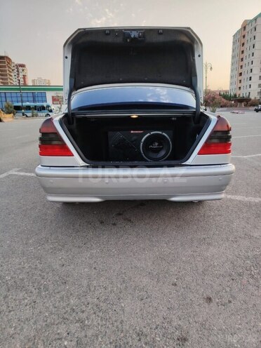 Mercedes C 240 1999, 207,000 km - 2.4 l - Bakı