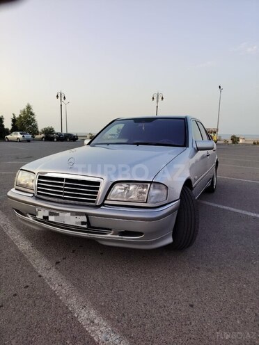 Mercedes C 240 1999, 207,000 km - 2.4 l - Bakı