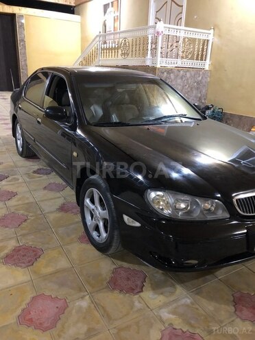 Nissan Maxima-7