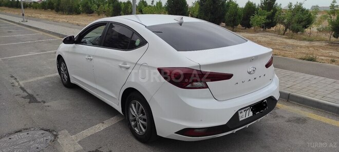 Hyundai Avante 2019, 133,000 km - 1.6 l - Bakı