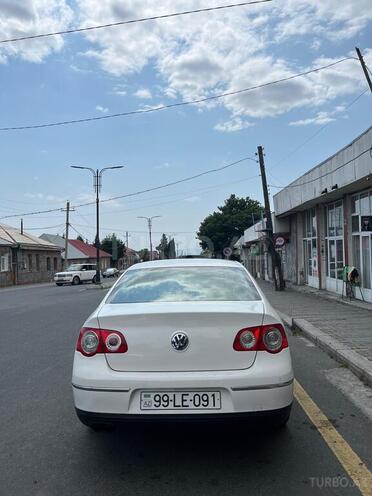 Volkswagen Passat 2010, 321,000 km - 2.0 l - Qax