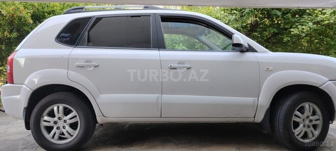 Hyundai Tucson 2007, 231,600 km - 2.0 l - Tovuz