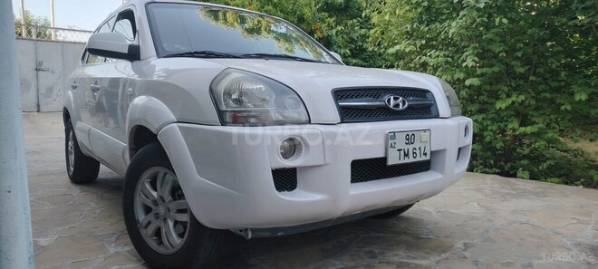 Hyundai Tucson 2007, 231,600 km - 2.0 l - Tovuz