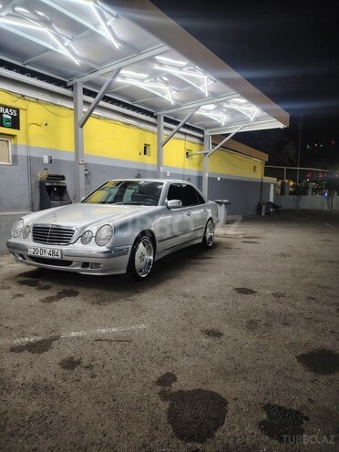 Mercedes E 200 2000, 334,000 km - 2.0 l - Gəncə