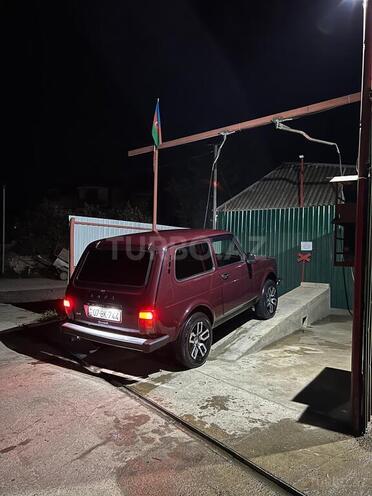 LADA (VAZ) Niva 2014, 160,000 km - 1.7 л - Astara