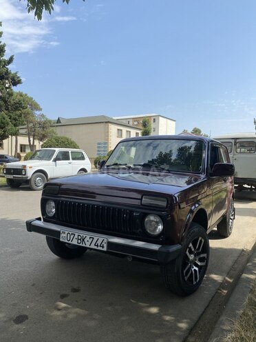 LADA (VAZ) Niva 2014, 160,000 km - 1.7 л - Astara