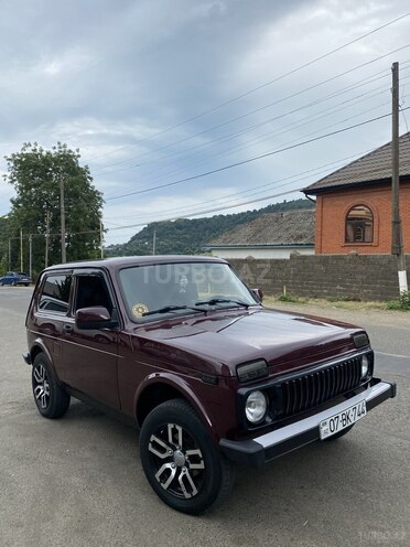 LADA (VAZ) Niva 2014, 160,000 km - 1.7 л - Astara