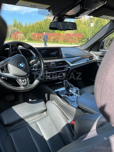 BMW 530 2018, 198,000 km - 2.0 л - Bakı