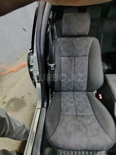 Mercedes E 200 2000, 334,000 km - 2.0 l - Gəncə