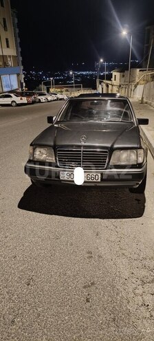 Mercedes E 220 1994, 467,344 km - 2.2 l - Bakı