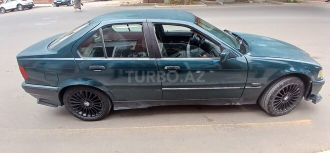 BMW 316 1993, 259,000 km - 1.8 l - Gəncə