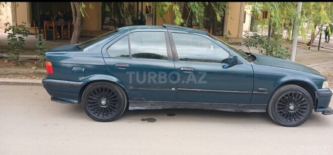 BMW 316 1993, 259,000 km - 1.8 l - Gəncə