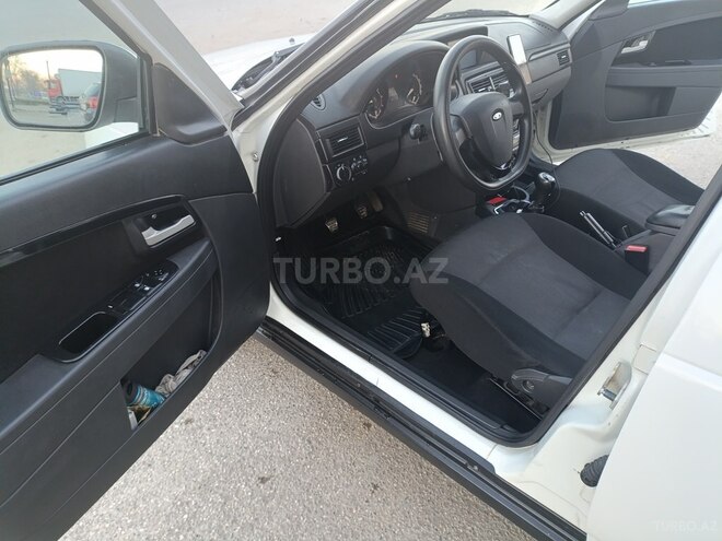 LADA (VAZ) Priora 2017, 200,000 km - 1.6 l - Bakı