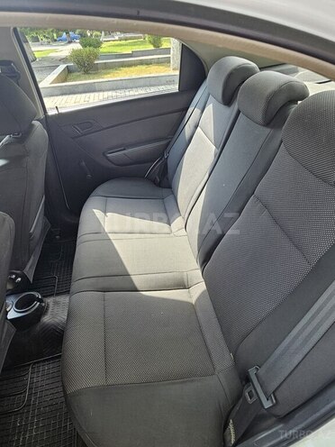 Chevrolet Aveo 2011, 180,000 km - 1.4 l - Şəki