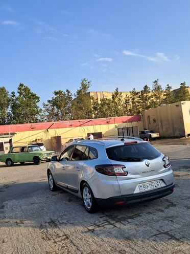 Renault Megane 2011, 250,000 km - 1.5 л - Sumqayıt
