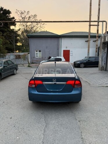 Honda Civic 2010, 295,000 km - 1.3 l - Bakı