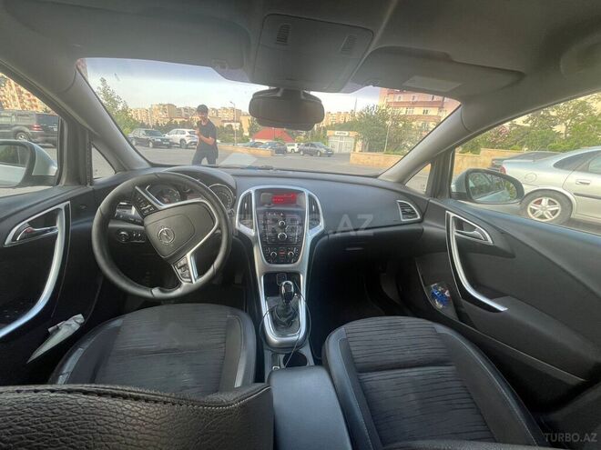 Opel Astra 2014, 263 km - 1.7 l - Bakı