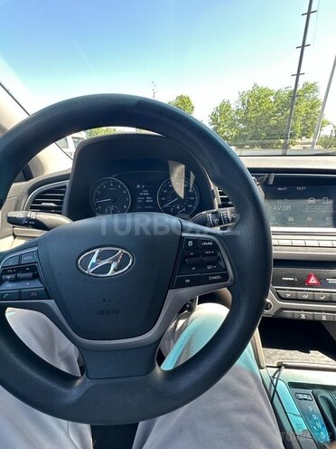 Hyundai Elantra 2017, 270,370 km - 2.0 l - Mingəçevir