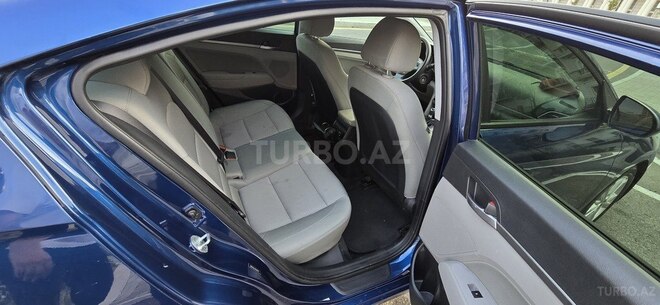 Hyundai Elantra 2017, 115,873 km - 2.0 л - Bakı