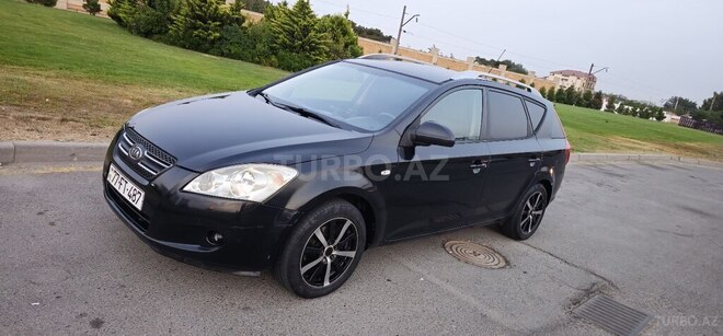 Kia  2008, 318,679 km - 1.6 l - Bakı