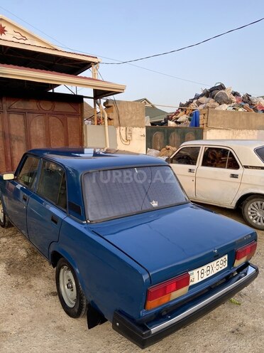 LADA (VAZ) 2107 2003, 209,000 km - 1.6 л - Şirvan