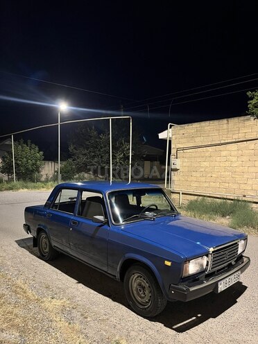 LADA (VAZ) 2107 2003, 209,000 km - 1.6 л - Şirvan